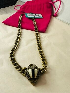 NWT Eagle Curb Chain Collar Pendant Necklace Kurt Geiger